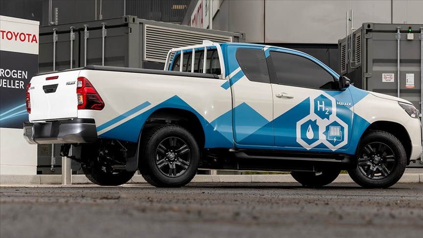 2025 dakar rallisi sampiyonu toyota hilux 0 fBaCYFFs