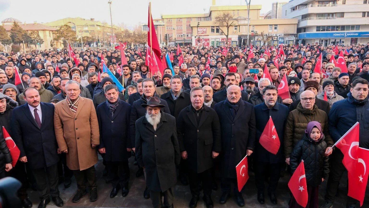 erdogan alevi dedesi ahmet ugurluyu kabul etti 0 15ruWcyB