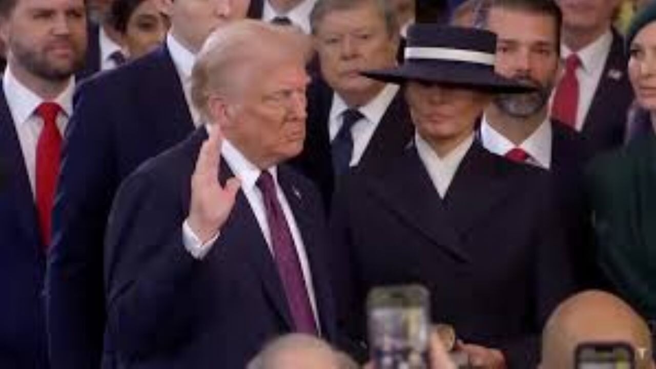 trumpin torene damga vuran sozu ise su oldu abdnin altin cagi su anda V7I5Rjj3