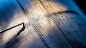 egede deprem gece yarisi sallandi 3gdGH3YF