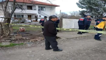 evinde basi kesilerek olduruldu esi gozaltina alindi 9r3Q2v9d