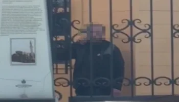 fatihteki camide bicakli saldiri uCY5czHD