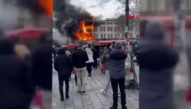 istanbulun semti eminonunde yangin cikti alevler tarihi yapilari tehdit etti 1GGT7yb2