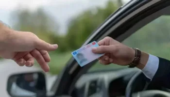 kavga etmek amacli arabasindan inene buyuk ceza ehliyetlerine el konulacak sjCv9OLn