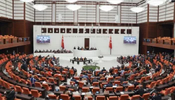 meclisten trafikte ayricalik duzenlemesi eski ve yeni vekillere ceza muafiyeti YFJz8Tdr