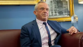 pandemi doneminde asi karsiti olan trumpin bakan adayi cark etti ySVah25N