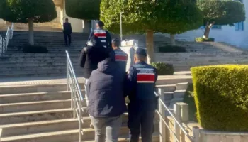 taksi bagajinda cezaevinden firar pw78sgq4