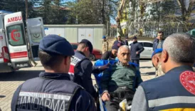 89 yasindaki adam komsularini katletti buyu iddiasi GD8ZUXYe