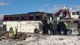 afyonkarahisarda korkunc yolcu otobusu kazasi TmxqUjcn