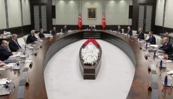 ak parti yonetimi ve kabine degisecek WZM2XNsj