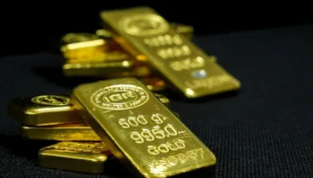 altinda rekor ilk kez 3 bin dolari gecti ECKMtd9G