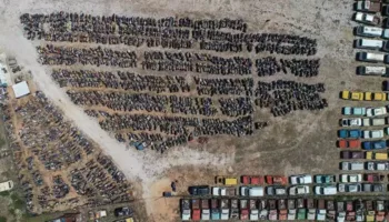 antalyadaki yediemin otoparklarinda binlerce arac curuyor N1qIZhkU