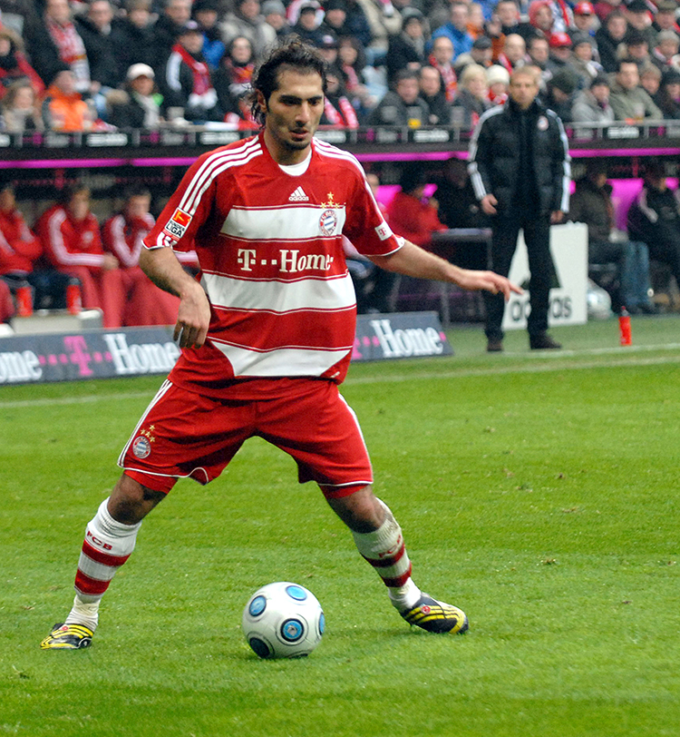 avrupa futbolunun turk maestrolari 5 B4OO9YZz