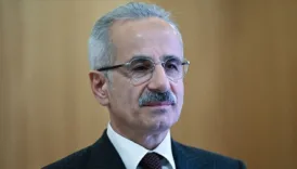 bakan uraloglu kar yagisi ulasimi etkilememesi icin 724 calisma MgeGrJhm