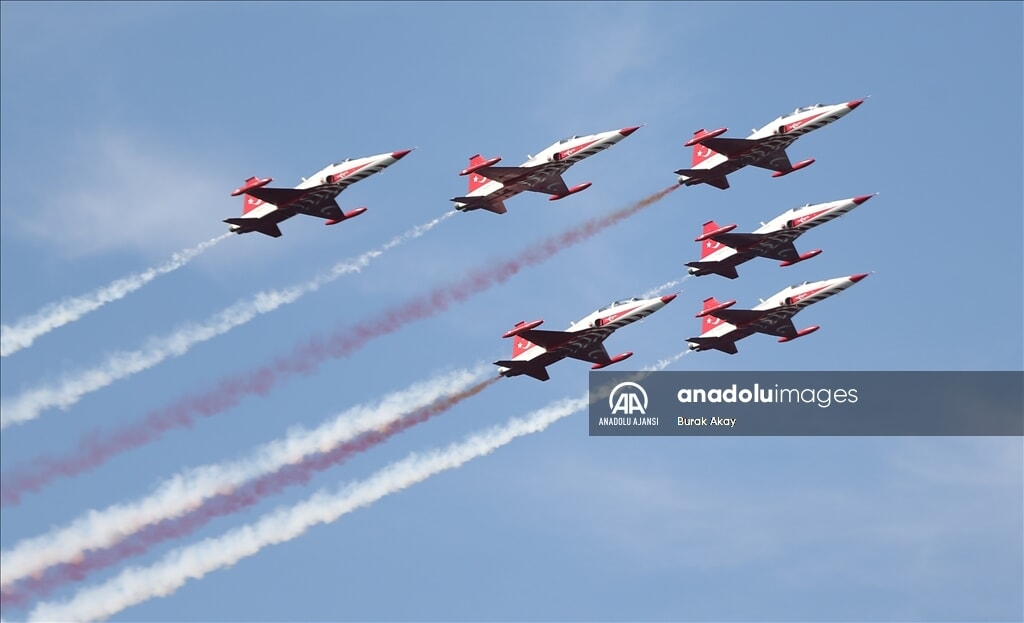 canakkalede turk yildizlarindan unutulmaz gosteri 2 wUPkMdnE