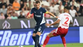 fenerbahce antalyasporu sahasinda yenmeye kararli EUIsSmyM