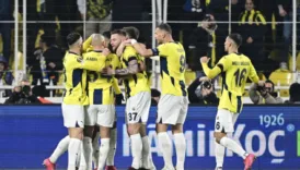 fenerbahce uefa avrupa ligi son 16 turu ilk macinda 3 1 yenildi egej5pHK