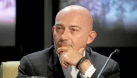 ferit sahenk atinadaki luks otel hisselerini satti eSGanGru