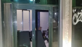 ibb binasinin kapisini kirip iceri girdiler 5sp2HlOD