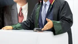 icra takibinde ust uste arayan avukata ceza WgTYwQAM