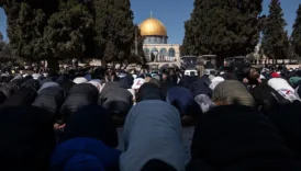 israilin engelleme cabalarina ragmen mescid i aksa doldu tasti 6WnZ2eIB