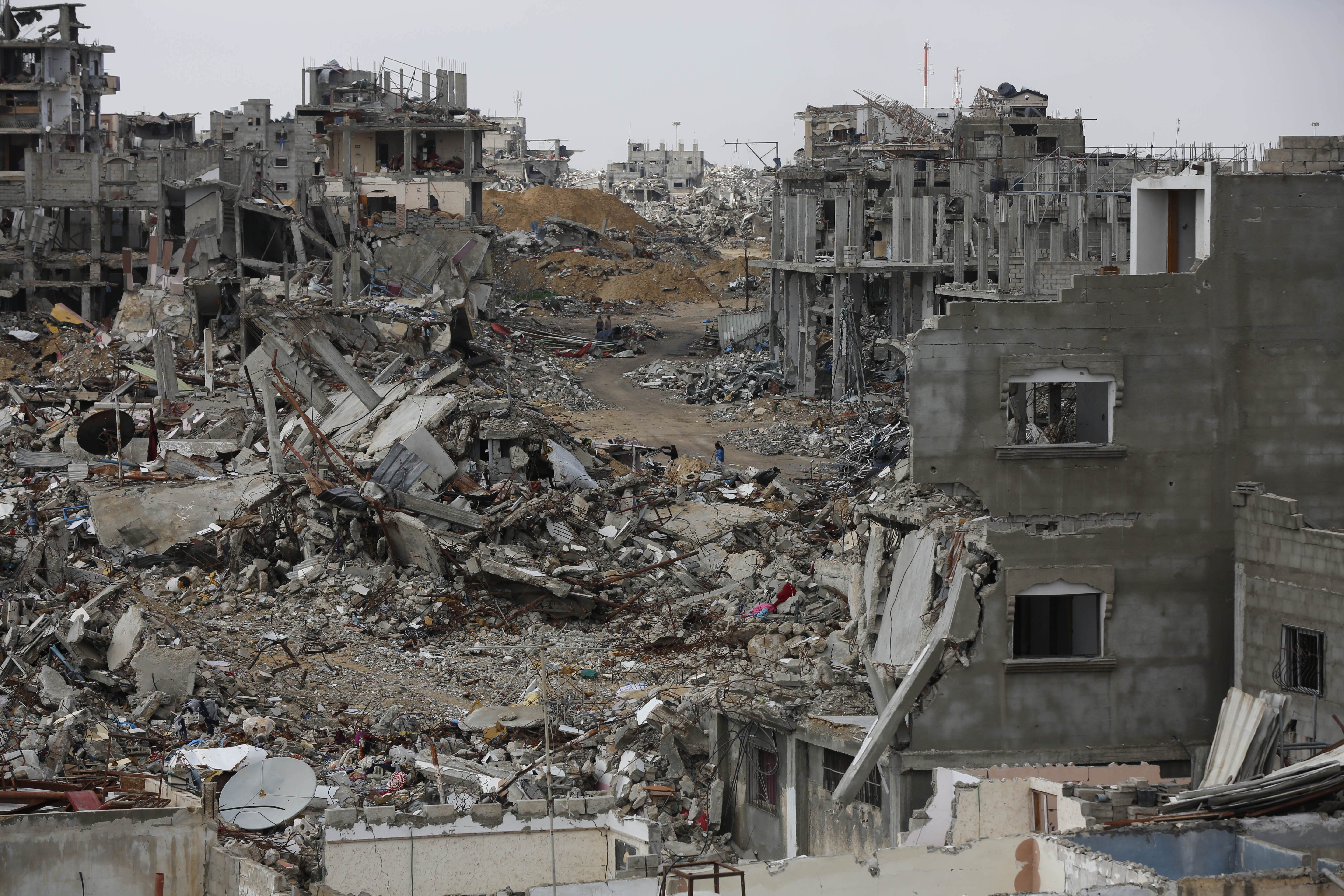 israilin gazzedeki saldirilarinda sehit sayisi 48 bin 388e yukseldi 0 55sClwUH