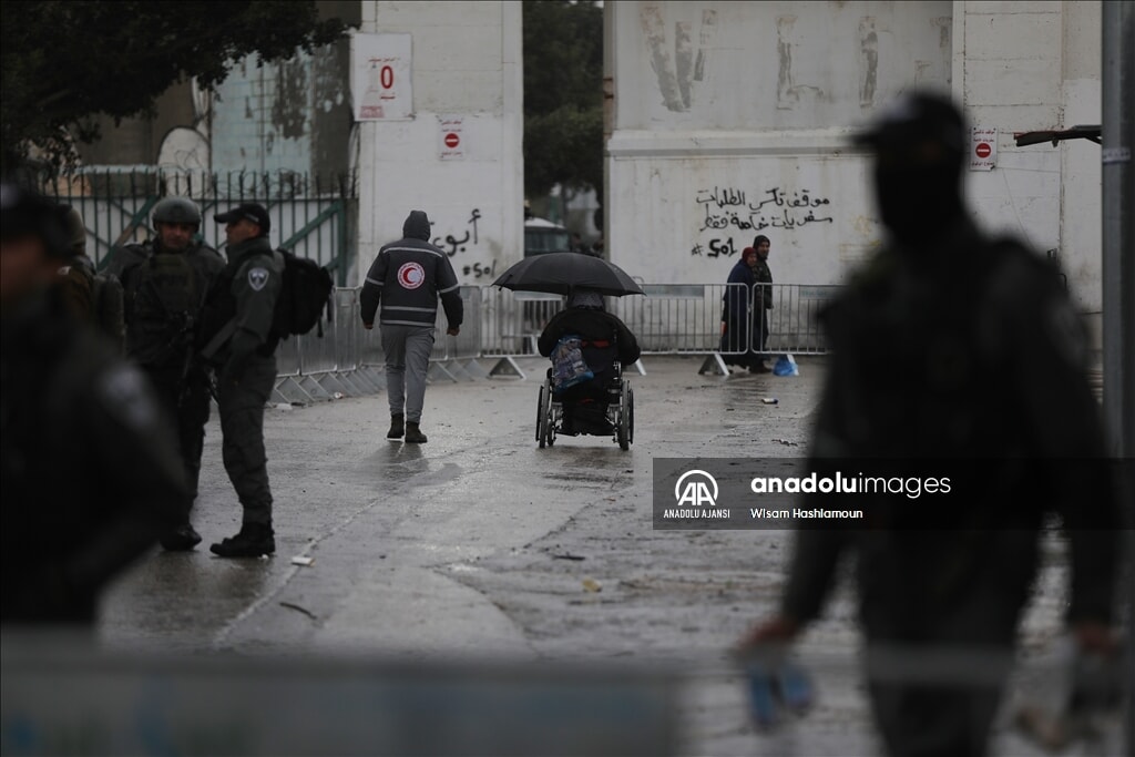 israilin kuduse giris engelleri filistinlileri yildirmiyor 4 2jNuaJ42
