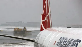 istanbulda kar kabusu yuzlerce ucus iptal edildi behnu22j