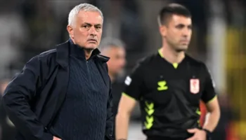 jose mourinho sanki kume dusmemeye oynayan bir takimla oynadik Zyibxt2Y