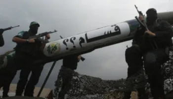 kassam tugaylarindan israile roket saldirisi 5ZN38BGW