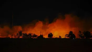 londrada korkutan yangin heathrowda tum seferler durduruldu KhOFgT61