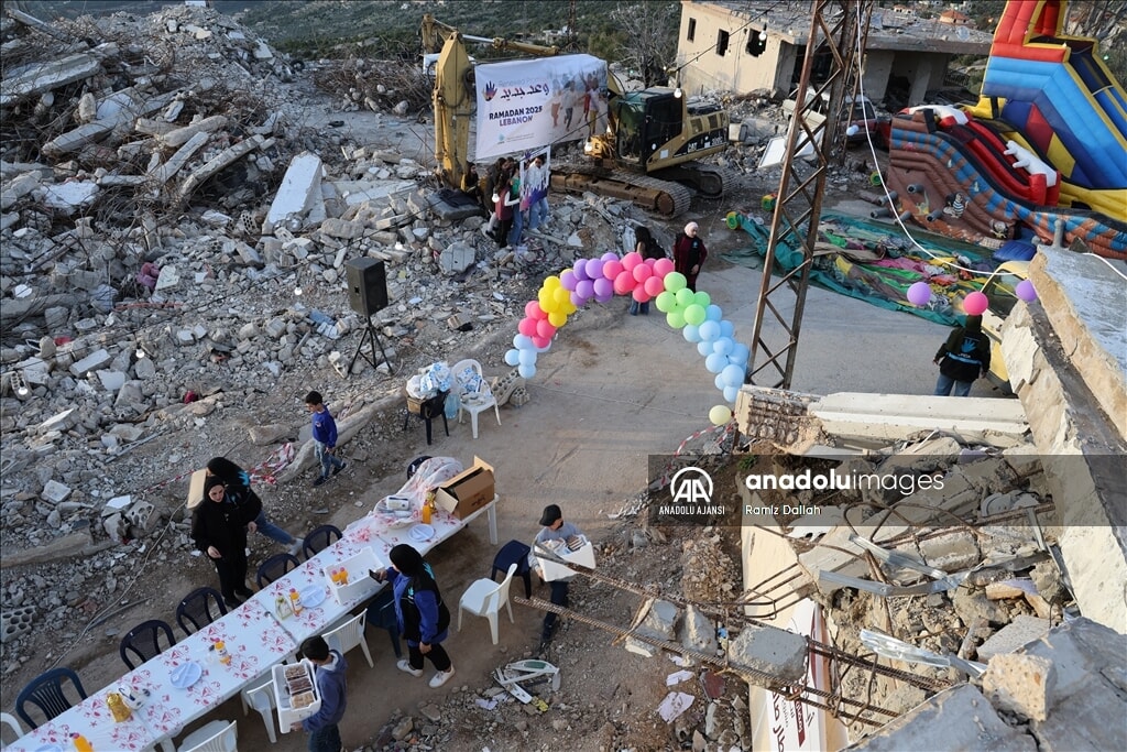 lubnanlilar israil saldirilari altinda birlikte iftar acti 1 SvmR8Sdy
