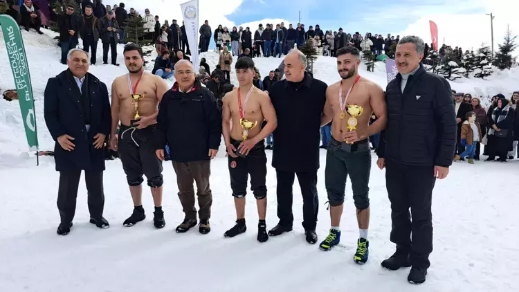 orduda kar festivali kutlamalari vatandasi buyuledi 1 AS9dcBiP