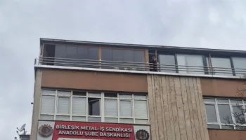 sendikada cinayet sekreteri oldurup intihara kalkisti SktNcxgt