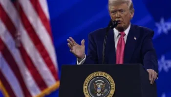 trump bizden nefret eden ulkelere milyarlarca dolar sagliyoruz r1wm7VMy