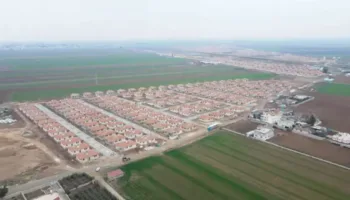 turkiyenin ilk kirsal uydu kenti deprem bolgesinde yukseldi RWEL5yGE