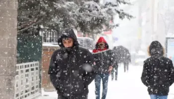 vanda kar felaketi 3 ilcede okullar tatil edildi ulasim durdu BvQW51Pf