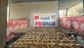 vuslat dernegi bu ramazan gazzede her gun iftar sofralari kuruyor VtmKbgdP