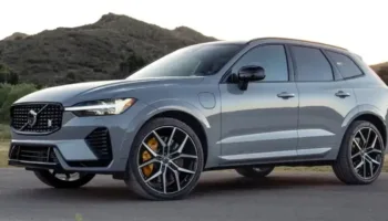 yeni volvo xc60 sahneye cikti premium suv segmenti karisacak nDZACS1p
