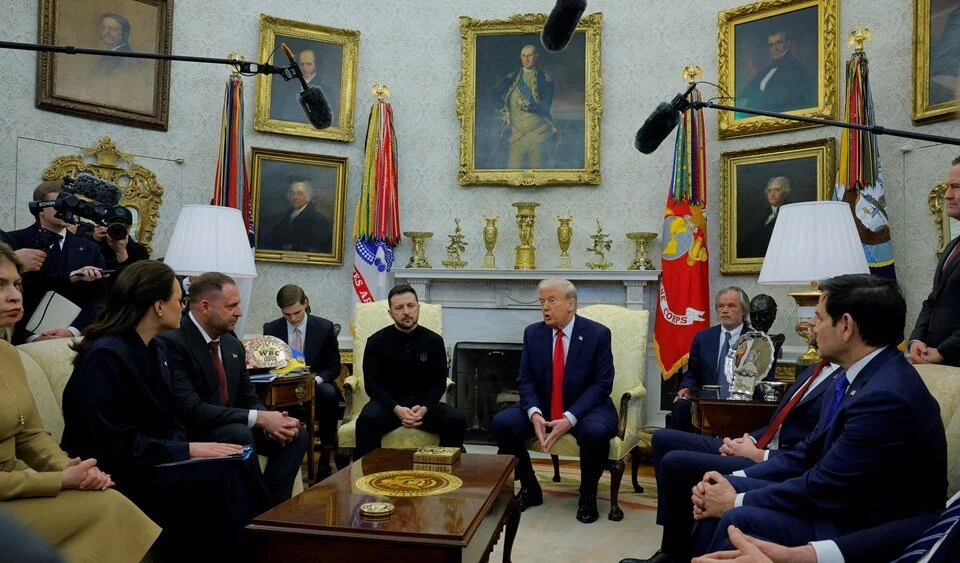 zelenskiy ile trump arasinda gergin diyalog 0 gvAdWGJ6