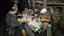zonguldakta ramazan madenciler sahuru yerin 120 metre altinda yapti yDcFQlqq