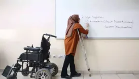 1381 engelli ogretmenin atamasi yapildi MNnUrXsy