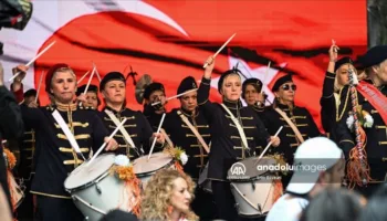 adanada renkli anlar portakal cicegi karnavali 13 kez basladi fVljI5xX