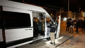 adanada servis minibusune saldiri wTru6LJf
