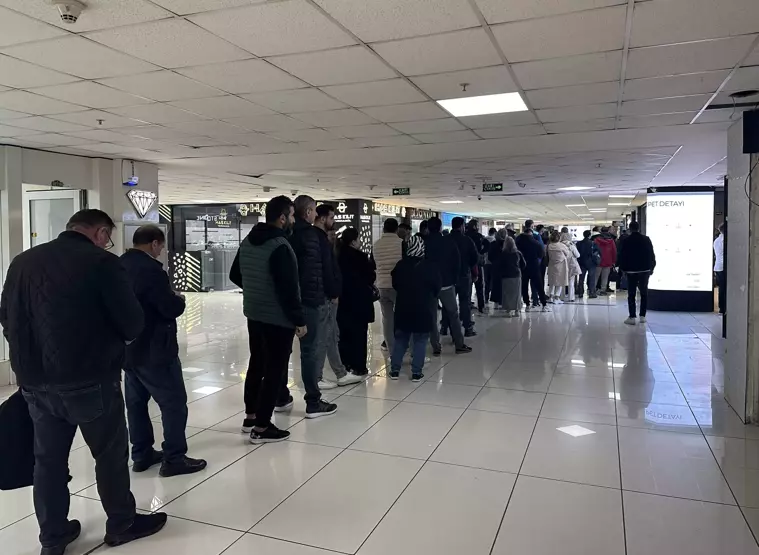 altin dustu vatandas kuyumculara kostu 2 8FzGCEye