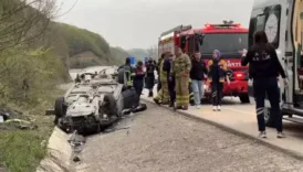 amasra yolunda feci kaza 2iBMmpeT