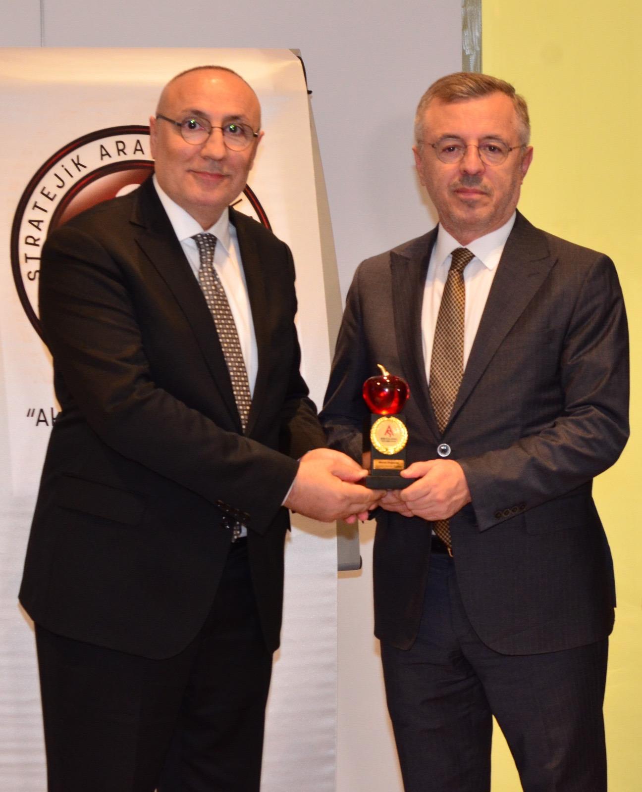 asad turkiyebae ekonomik isbirligi kapsaminda dubaide toplanti gerceklestirdi 1 amjA1Upp
