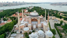 ayasofyada tarihi restorasyon cami kapatilacak mi Wa7w6sKE