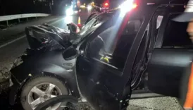 corumda feci kaza tira carpan surucu hayatini kaybetti QxyLlp1A