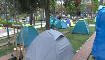 deprem sonrasi canta ve cadir fiyatlari firladi cjNWivX5